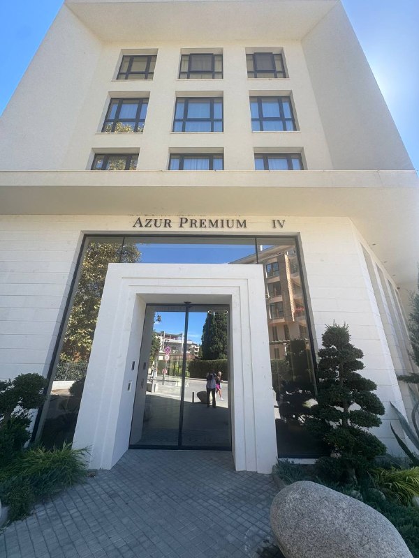 Азур Премиум 4, 2 комн., 63 м², 5 этаж