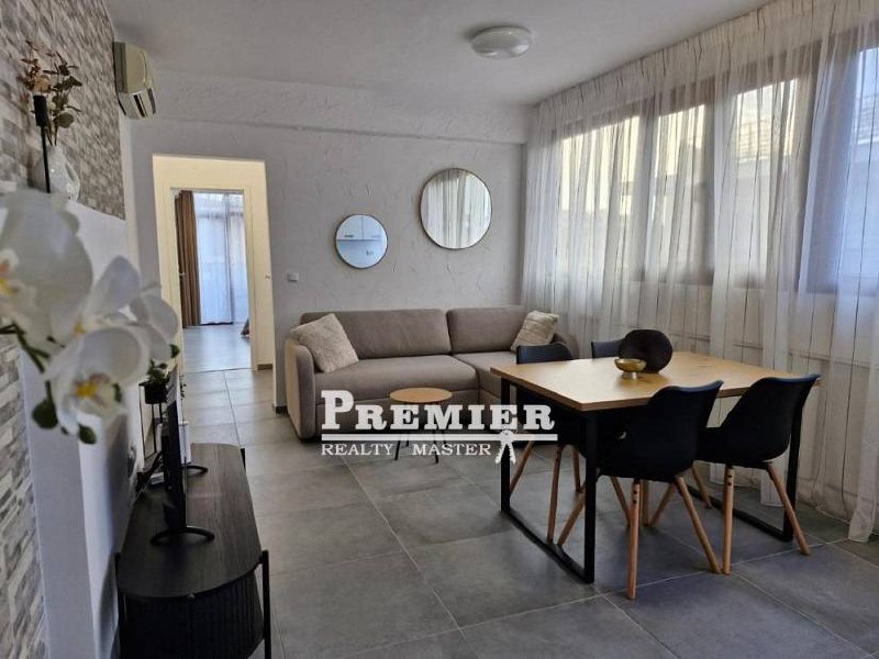 Апартамент 61 м² на 4 этаже в 800 м от пляжа, Солнечный Берег