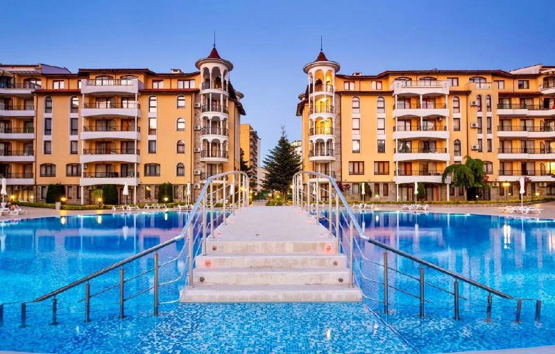 Студия 42 м² в Royal Sun, Солнечный берег, 350 м до пляжа