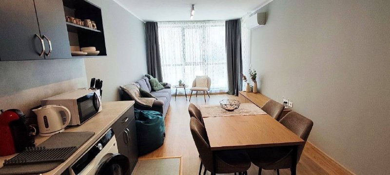 3-комнатная квартира в центре Варны, аренда