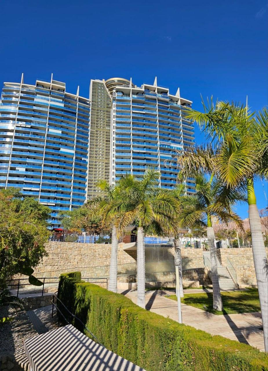Квартиры 2-3 спальни в Sunset Drive, Бенидорм — аренда на краткий срок