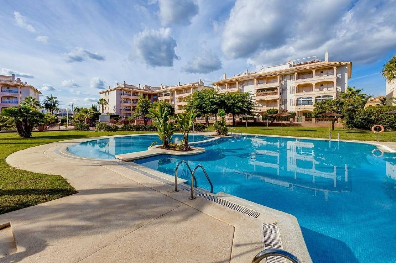 Апартамент 2 спальни в Playa Flamenca, Orihuela Costa