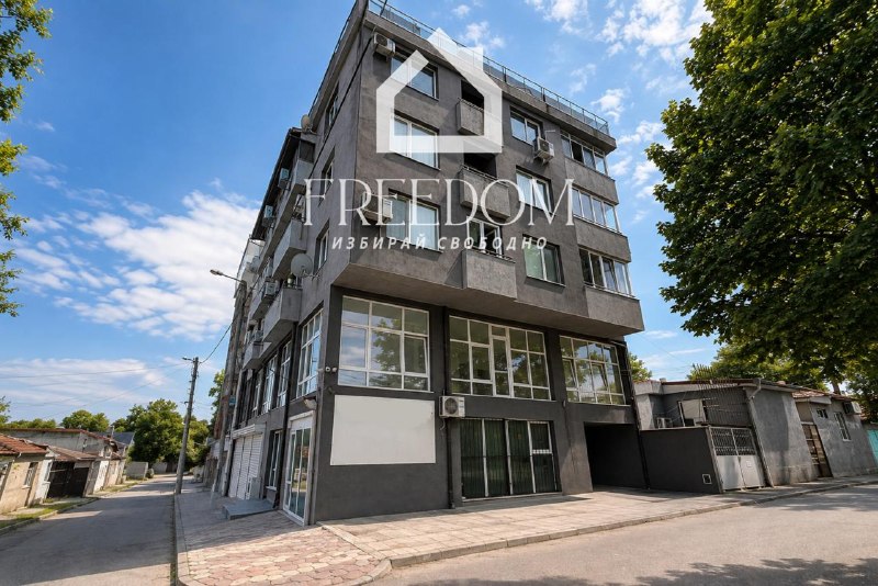 Офис/коммерческое помещение в Варне, 99,61 м²