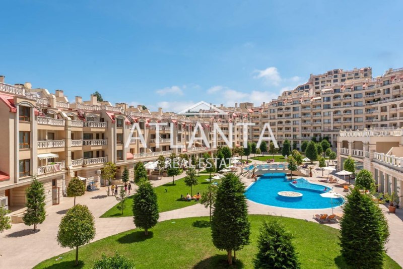3-комнатная квартира в Varna South Bay Beach Residence, Варна
