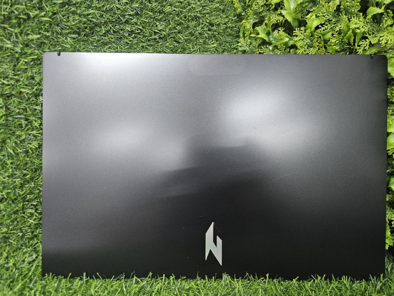 Acer 15.6 165Ghz екран