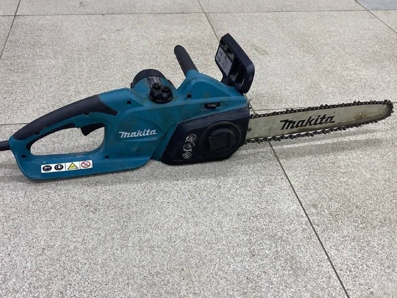 Пилка ланцюгова електро Makita UC3541A